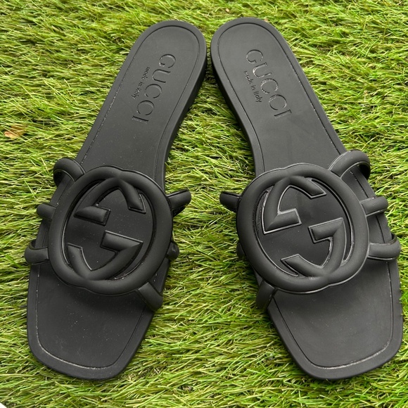 Gucci Shoes - Gucci Interlocking G slide Sandal